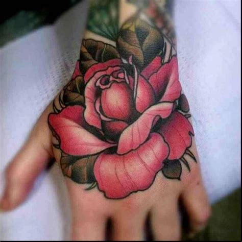 imagenes de rosas en la mano|660 ideas de Rosas En Mano .